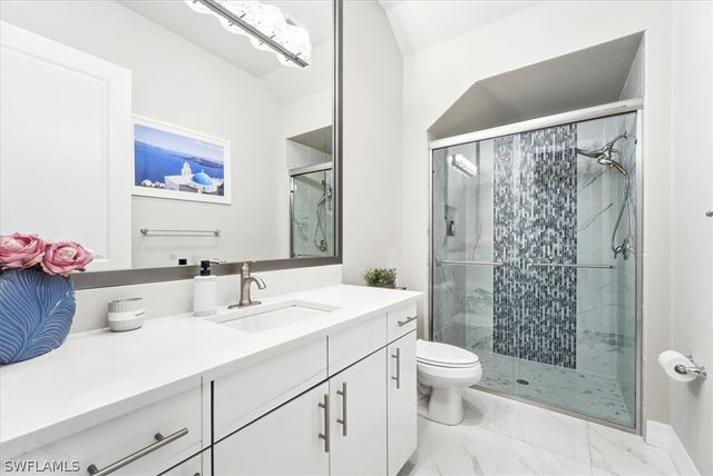 4512 Aurora ST, Naples, FL 34119