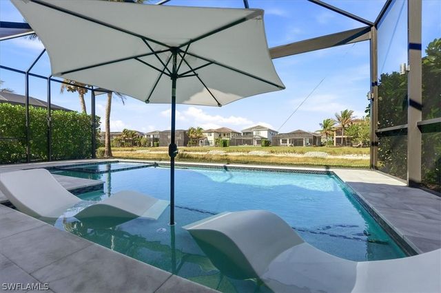 4512 Aurora ST, Naples, FL 34119