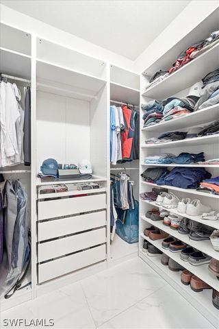 4512 Aurora ST, Naples, FL 34119