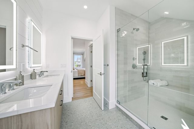 5 Goldenrod Court, Nantucket, MA 02554