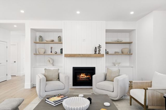 5 Goldenrod Court, Nantucket, MA 02554