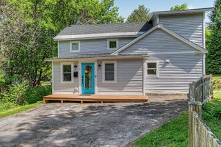 10 Rumsey Lane, Burlington, VT 05408