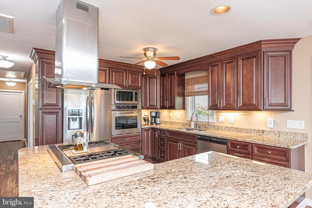746 94TH ST, Ocean City, MD 21842