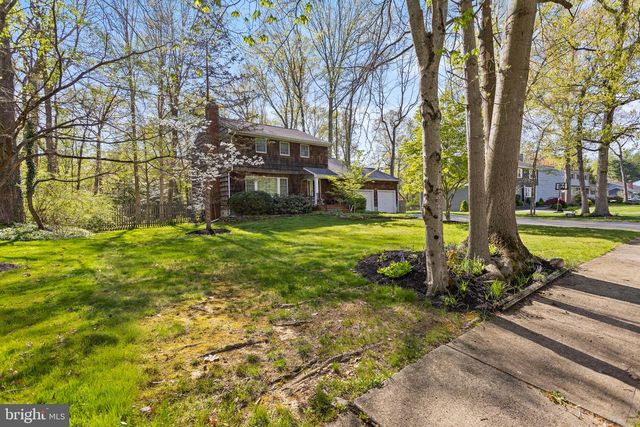 20 JEFFREY LN, East Windsor, NJ 08520