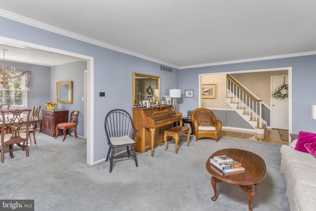 20 JEFFREY LN, East Windsor, NJ 08520