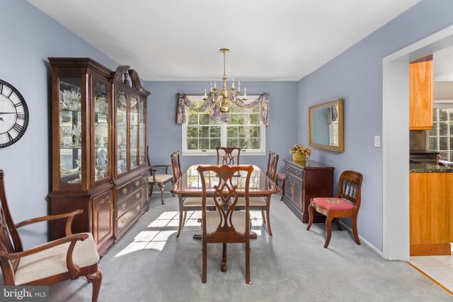 20 JEFFREY LN, East Windsor, NJ 08520
