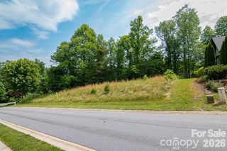 35 Cottage Settings Lane, Black Mountain, NC 28711