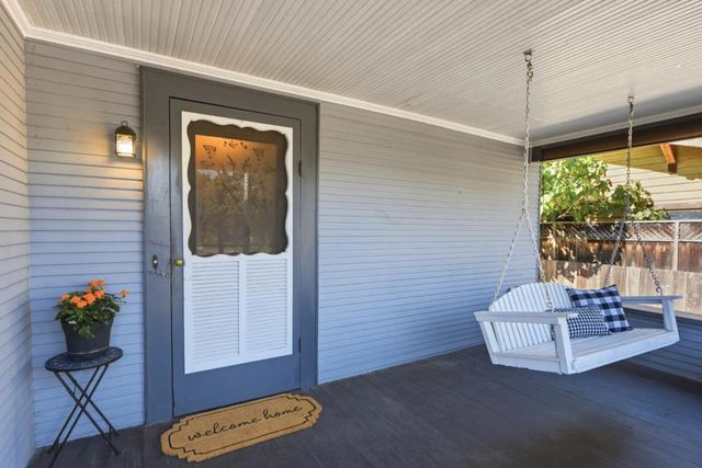 212 E Rincon Avenue, Campbell, CA 95008