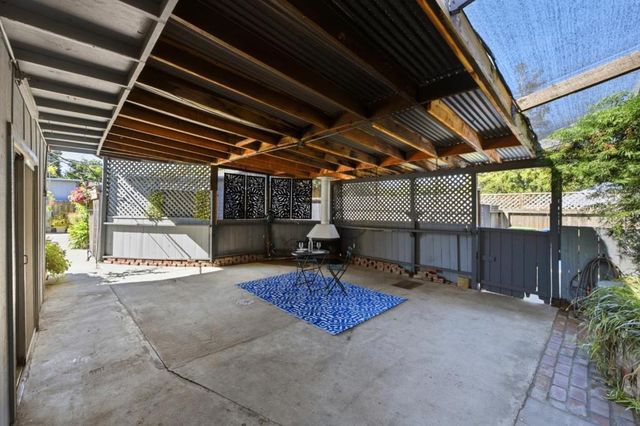 212 E Rincon Avenue, Campbell, CA 95008