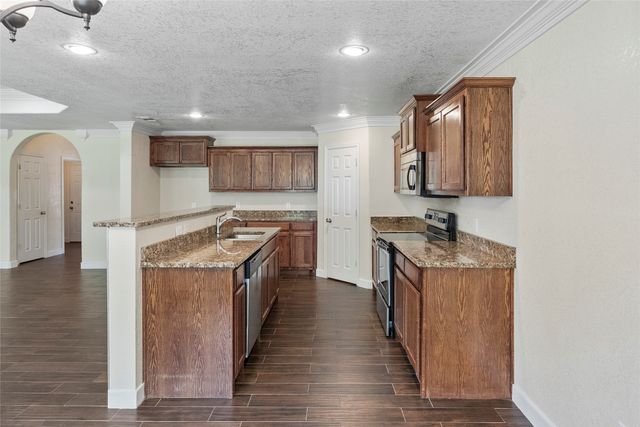 750 S Valentine Drive, Sherman, TX 75090