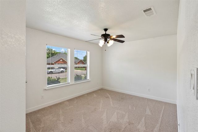 750 S Valentine Drive, Sherman, TX 75090