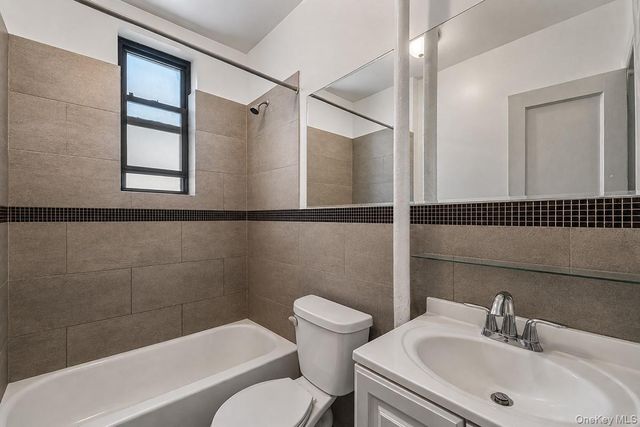 32-10 82nd Street, East Elmhurst, NY 11370