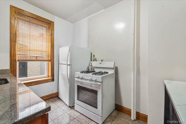 32-10 82nd Street, East Elmhurst, NY 11370