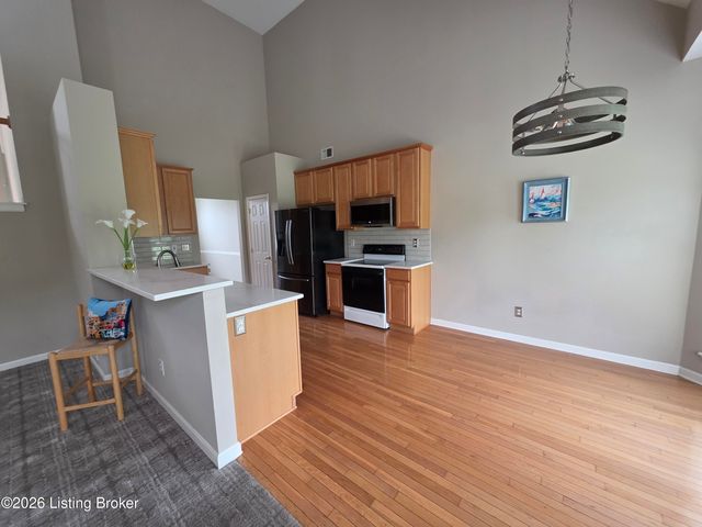 15214 Abington Ridge Pl, Louisville, KY 40245