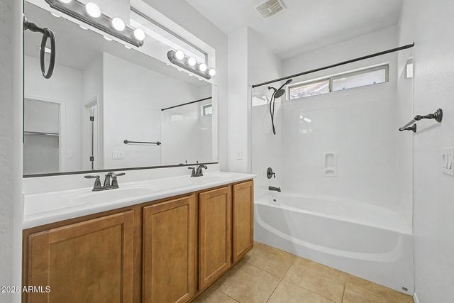 3589 S FIRESIDE Trail, Gilbert, AZ 85297