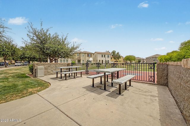 3589 S FIRESIDE Trail, Gilbert, AZ 85297