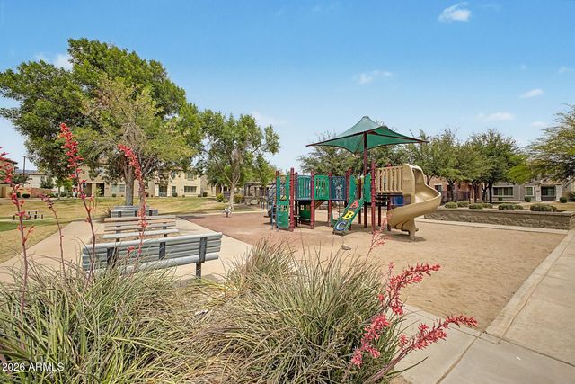 3589 S FIRESIDE Trail, Gilbert, AZ 85297