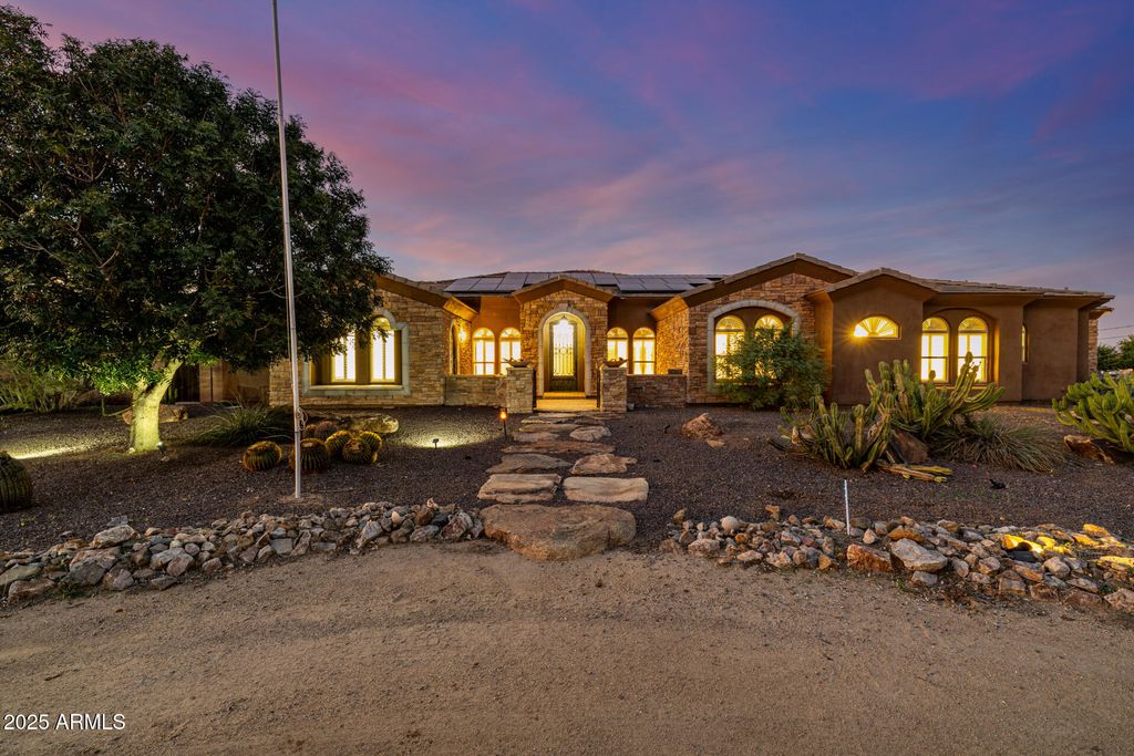 20548 E NAVAJO Drive, Queen Creek, AZ 85142