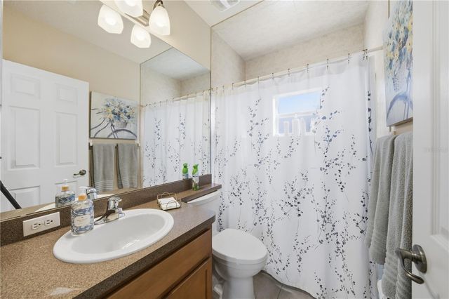 13642 THOROUGHBRED DRIVE, Dade City, FL 33525