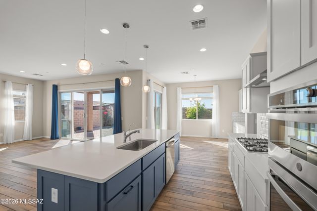 6891 W Foothills Acacia Place, Marana, AZ 85658