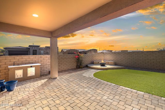 6891 W Foothills Acacia Place, Marana, AZ 85658