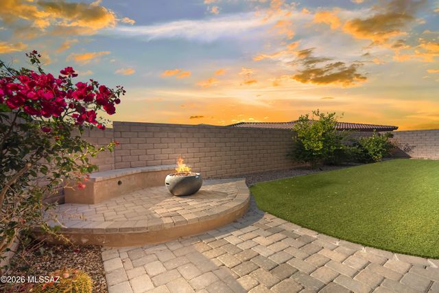 6891 W Foothills Acacia Place, Marana, AZ 85658