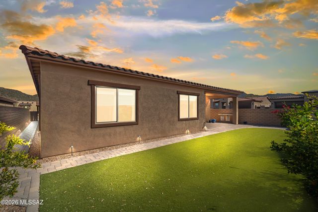 6891 W Foothills Acacia Place, Marana, AZ 85658