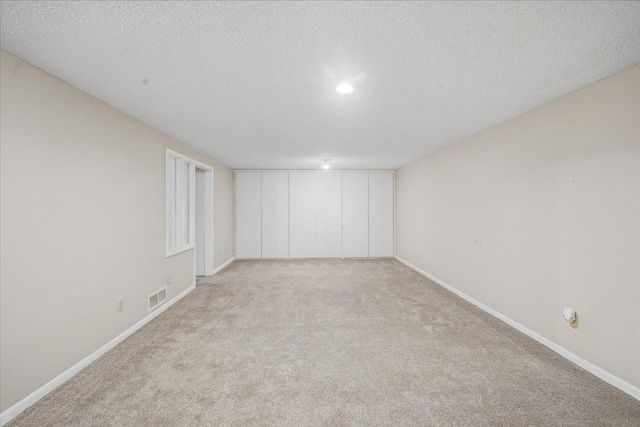 2718 Ryan Dr Drive, Cedar Falls, IA 50613