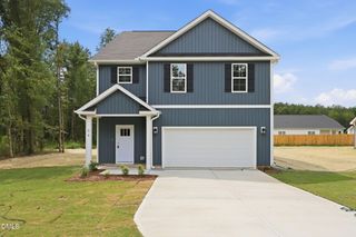 66 Loganberry Avenue, Bunnlevel, NC 28323