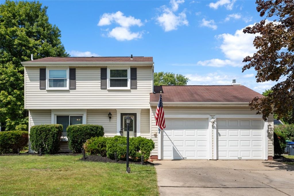 137 Mcdonald Dr, Cranberry Twp, PA 16066