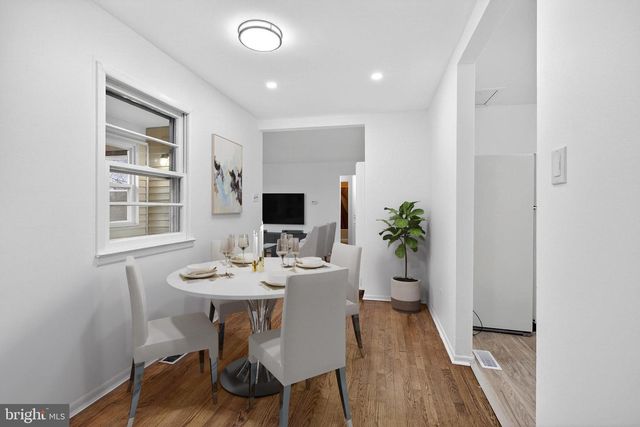 2481 N DUPONT PKWY, Middletown, DE 19709