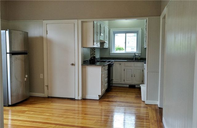 598 Admiral Street, Providence, RI 02908