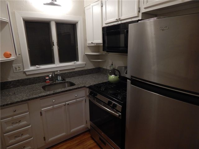 598 Admiral Street, Providence, RI 02908