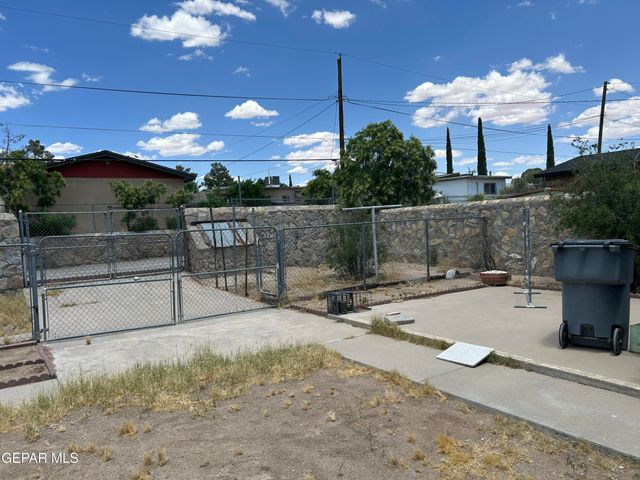 4633 LA LUZ Avenue, El Paso, TX 79903