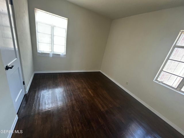 4633 LA LUZ Avenue, El Paso, TX 79903