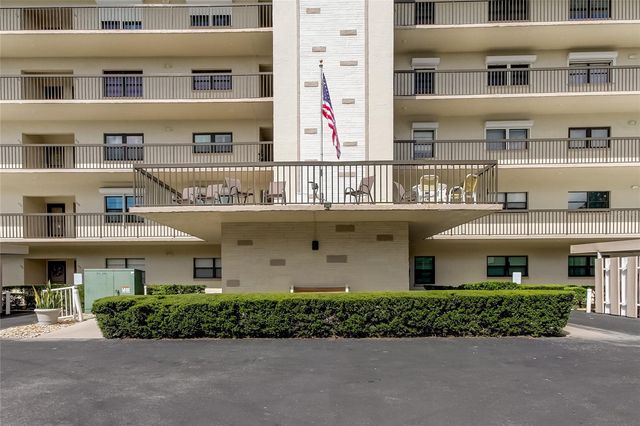 8198 TERRACE GARDEN DRIVE N 209, St Petersburg, FL 33709