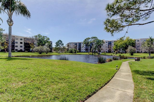 8198 TERRACE GARDEN DRIVE N 209, St Petersburg, FL 33709