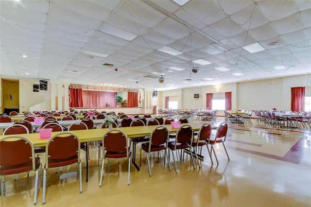 8198 TERRACE GARDEN DRIVE N 209, St Petersburg, FL 33709