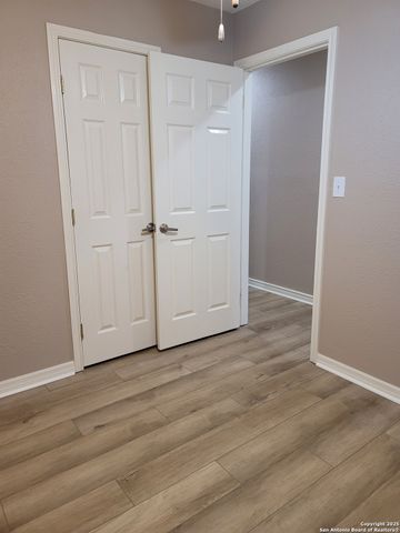 7203 Cool Creek, San Antonio, TX 78238