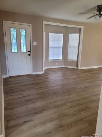 7203 Cool Creek, San Antonio, TX 78238
