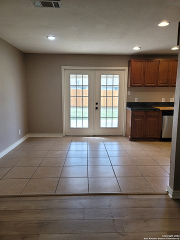 7203 Cool Creek, San Antonio, TX 78238