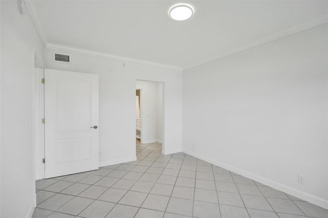 2201 SE 9th Street 106, Pompano Beach, FL 33062