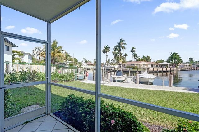 2201 SE 9th Street 106, Pompano Beach, FL 33062