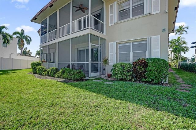 2201 SE 9th Street 106, Pompano Beach, FL 33062