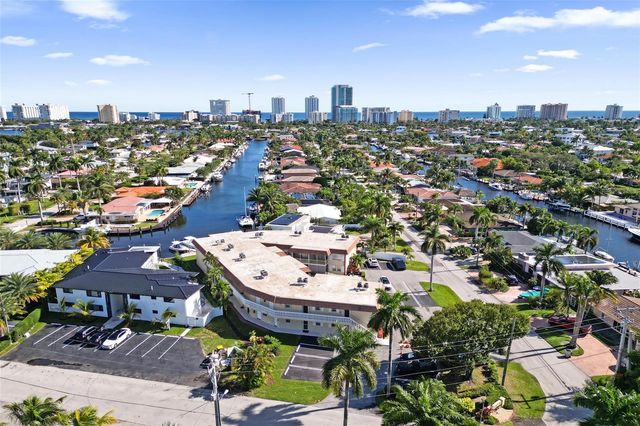 2201 SE 9th Street 106, Pompano Beach, FL 33062
