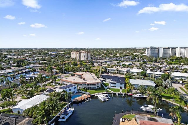 2201 SE 9th Street 106, Pompano Beach, FL 33062