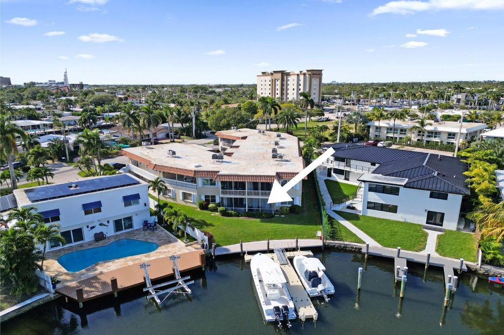 2201 SE 9th Street 106, Pompano Beach, FL 33062