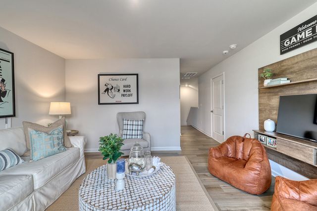 207 O'Leary Circle, Summerville, SC 29483