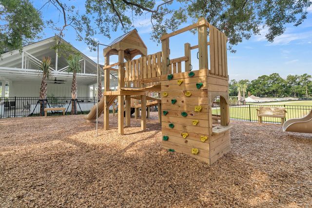 207 O'Leary Circle, Summerville, SC 29483