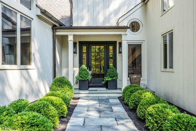 176 Rolling Hill Road, Montgomery Twp., NJ 08558